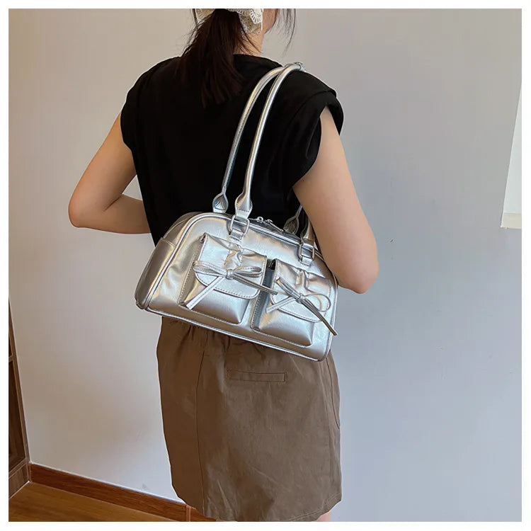 Bolsa Feminina de Ombro em Couro Fashion com Laço