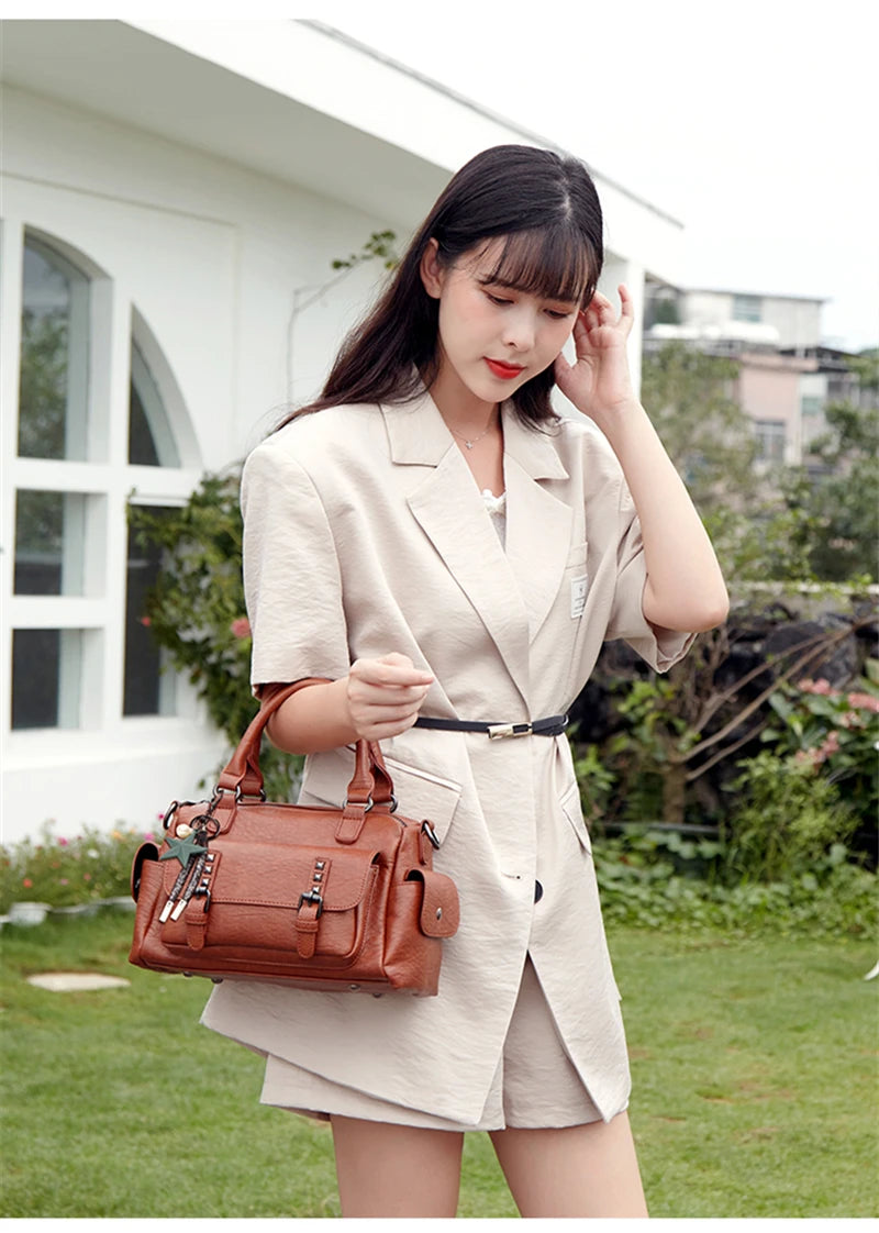 Bolsa Feminina de Ombro em Couro Casual