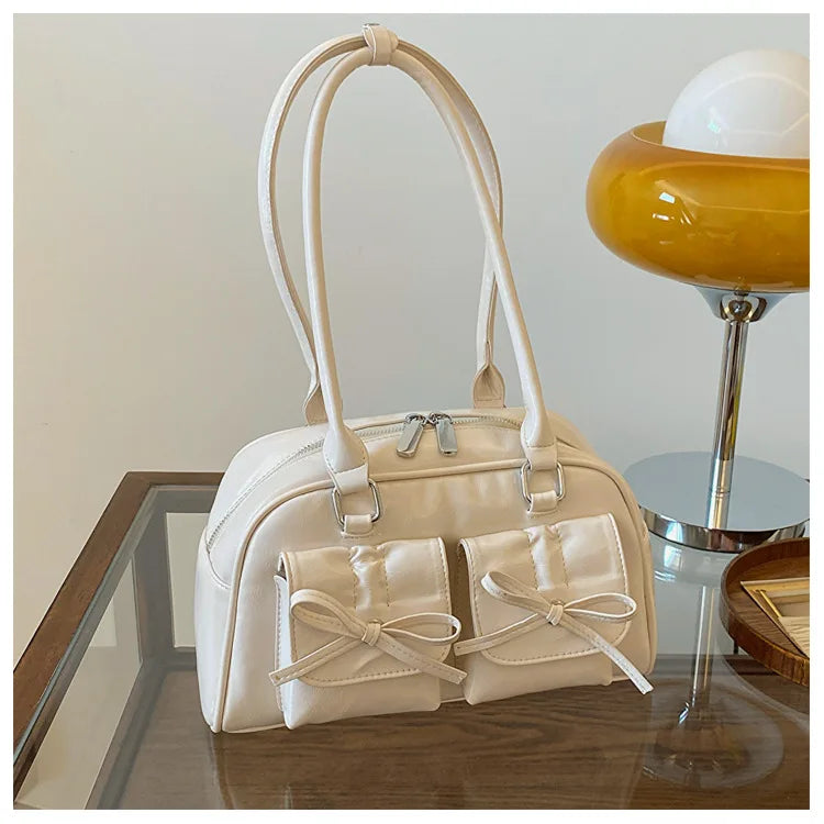 Bolsa Feminina de Ombro em Couro Fashion com Laço